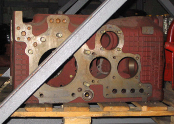 Корпус заднего моста (МТЗ)  50-2401015