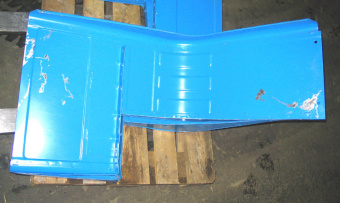 Крыло левое переднее Т-150  151.47.015